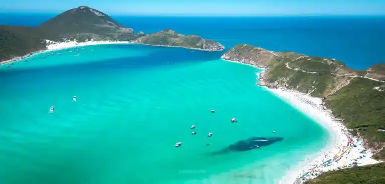 As Melhores Praias da Região dos Lagos
